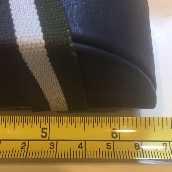 Penguin Sunglasses case - Picture 4 of 6